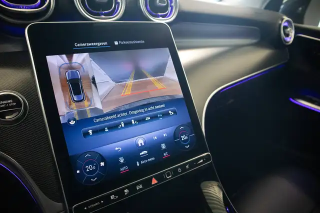 Mercedes-Benz GLC view 11