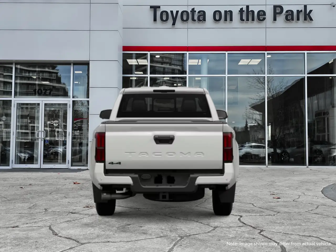 Toyota Tacoma снимка Toyota Tacoma