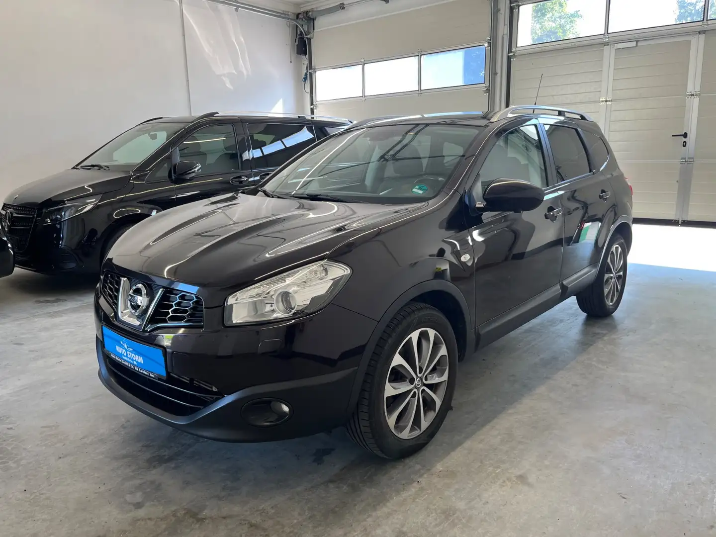 Nissan Qashqai+2 Qashqai +2 2.0 acenta*Allrad*7-Sitz*PANO* Fialová - 1