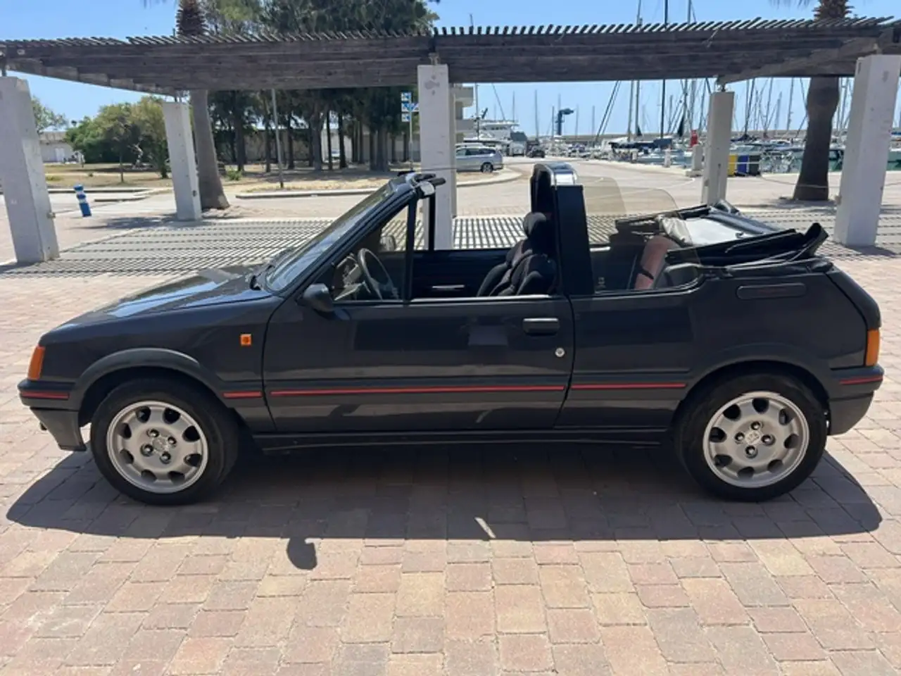 Peugeot 205 Cabriolet 1.6 CTI, foto 6