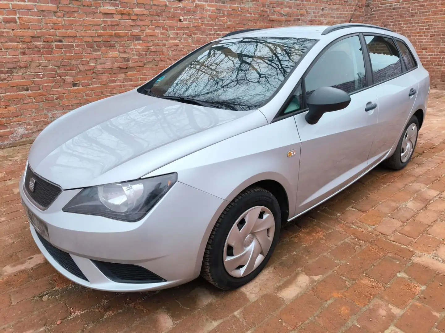 SEAT Ibiza Reference 1.2 TDI Turbo ohne Funktion Argent - 1