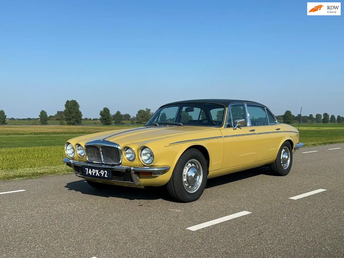 Daimler Double Six 5.3 V12 origineel NL auto, zeer lage km stand Gelb - 1
