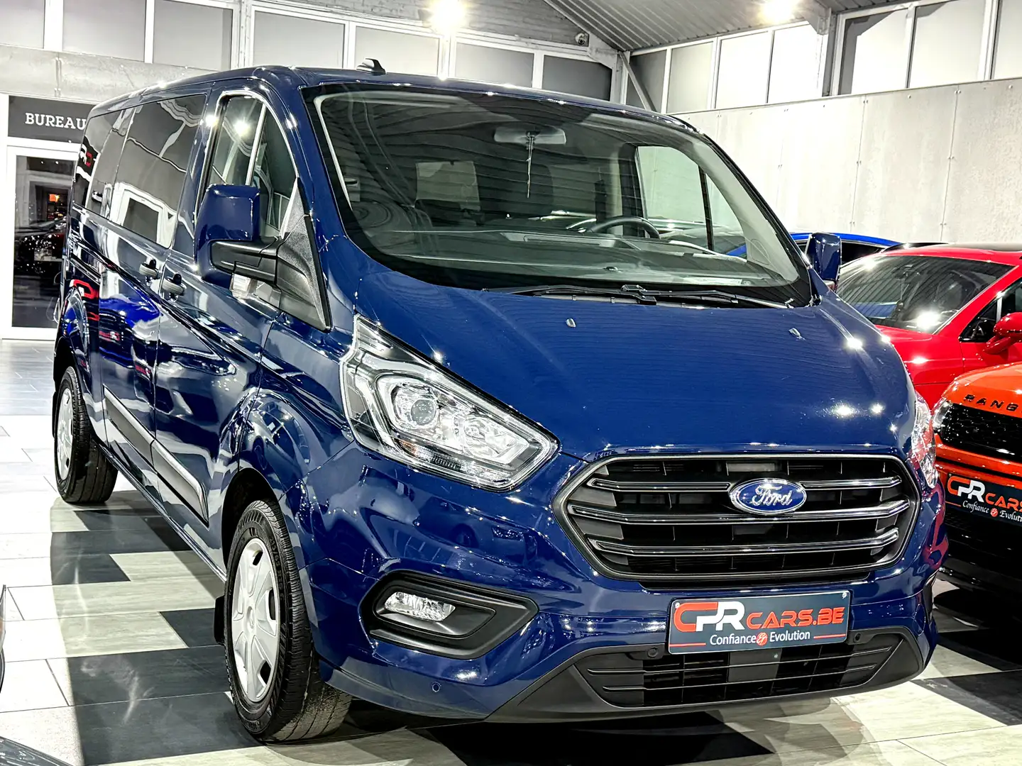 Ford Transit Custom 2.0 TDCi L2H1 9 Plcs 1e Main Etat Neuf / Tva - Btw Azul - 2