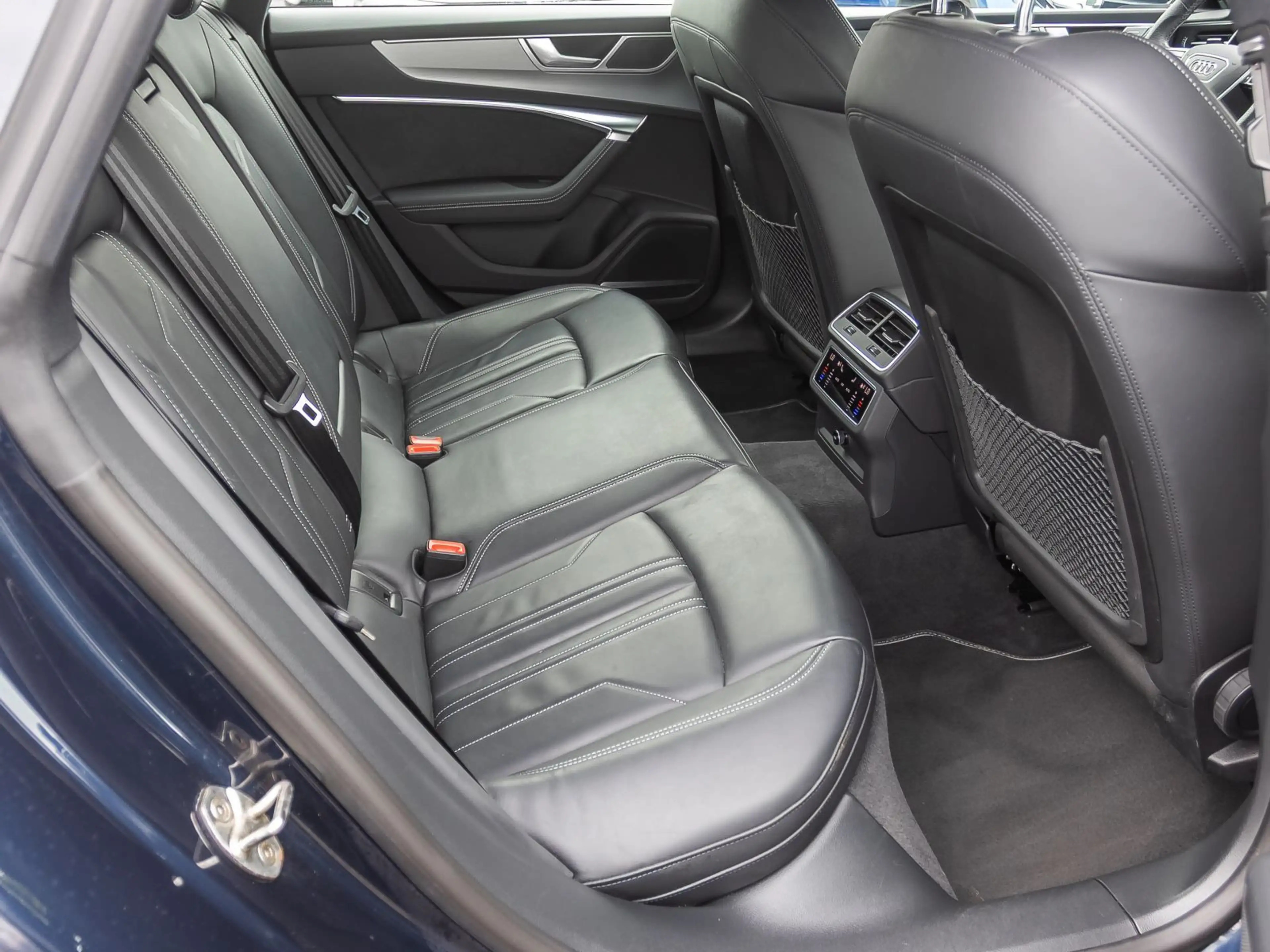 Audi A7 S line 50TFSI e Navi Matrix HuD Sta — photo 25