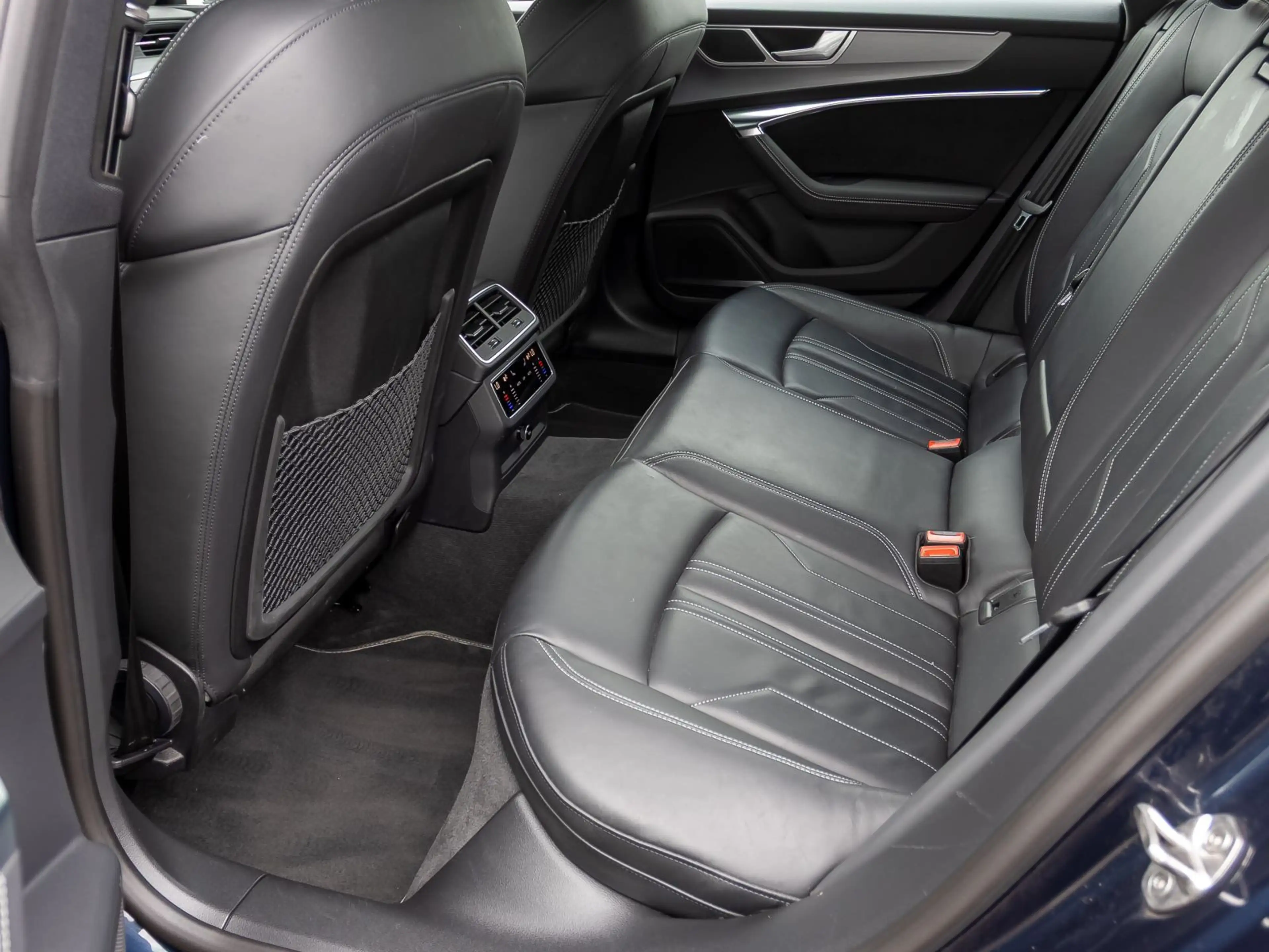 Audi A7 S line 50TFSI e Navi Matrix HuD Sta — photo 21