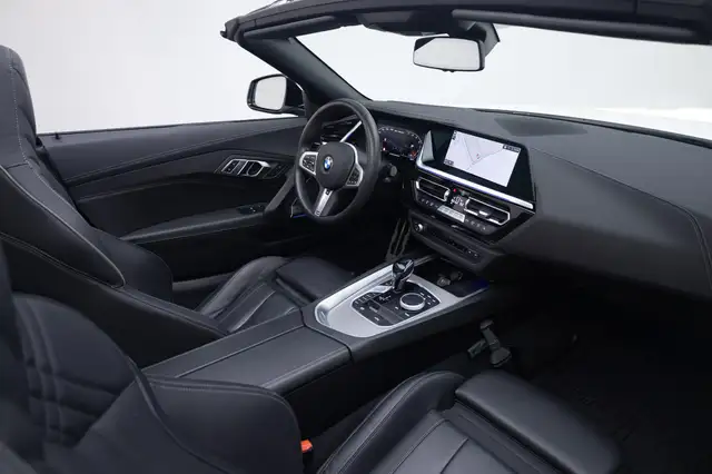 BMW Z4 view 7