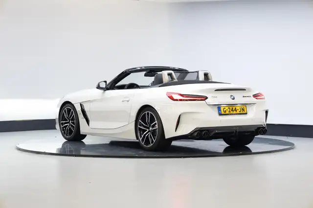 BMW Z4 view 21