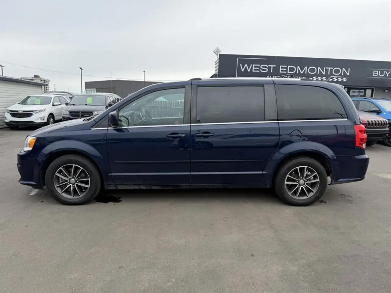 Dodge Grand Caravan снимка Dodge Grand Caravan