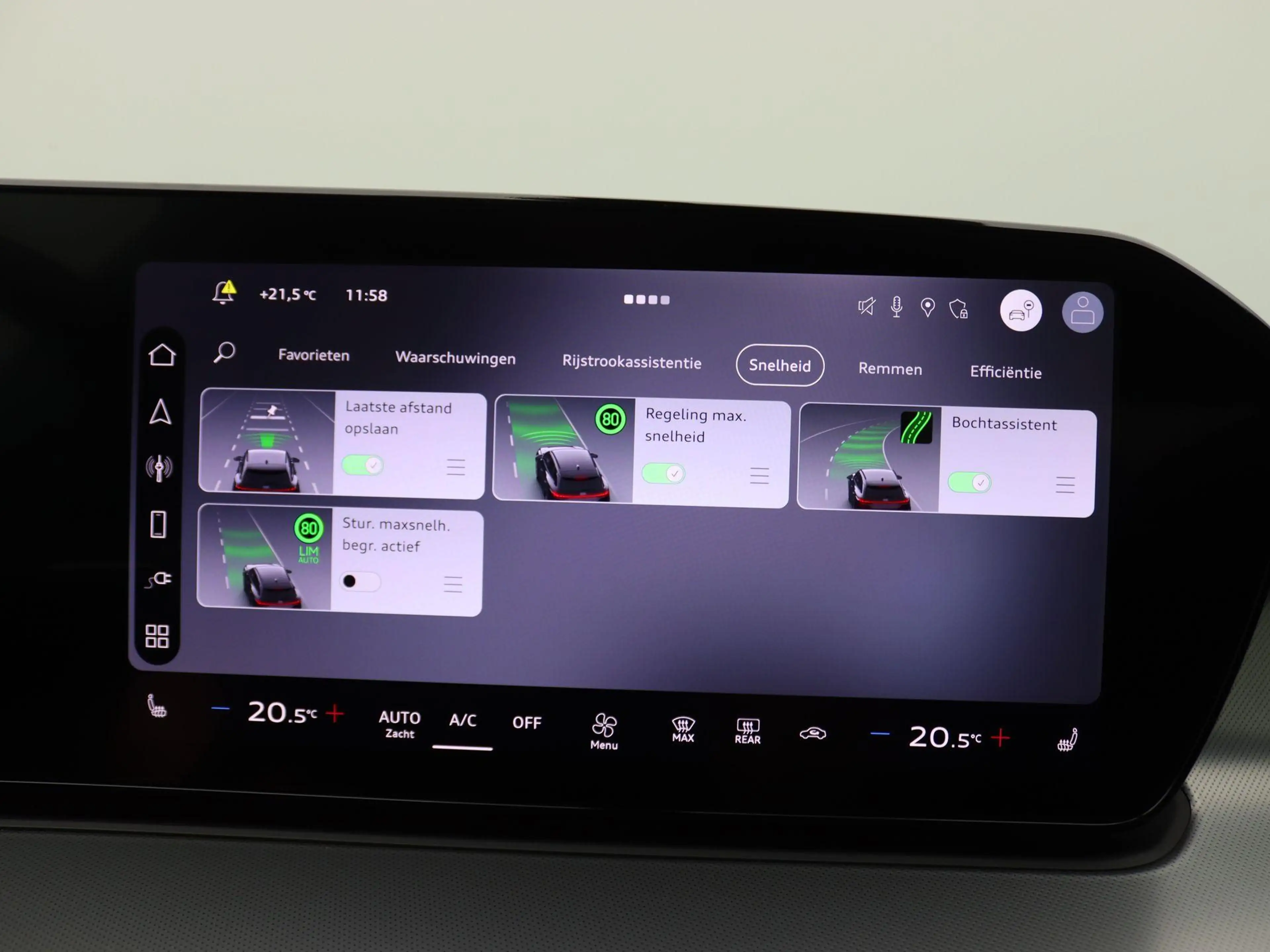 Audi Q3 Sportback 1.5 200kW e-hybrid S edition 272PK S-Tro — photo 30