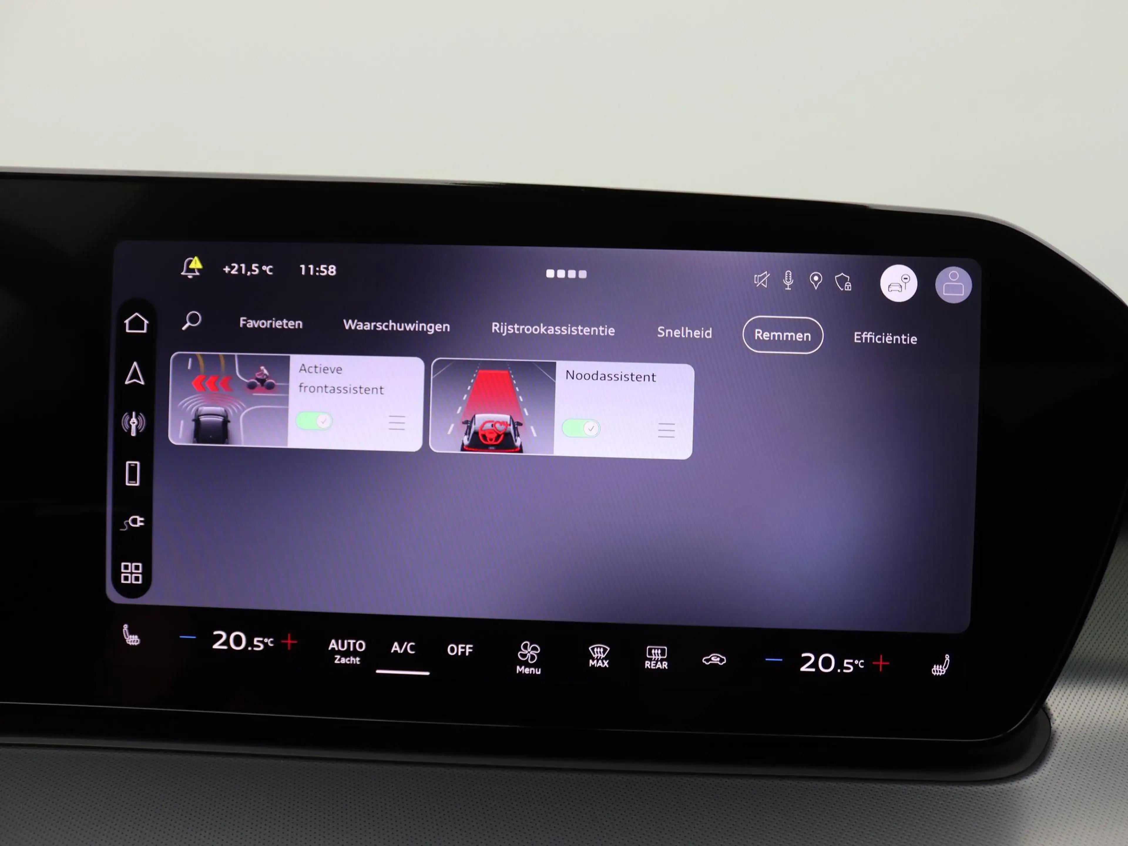 Audi Q3 Sportback 1.5 200kW e-hybrid S edition 272PK S-Tro — photo 31