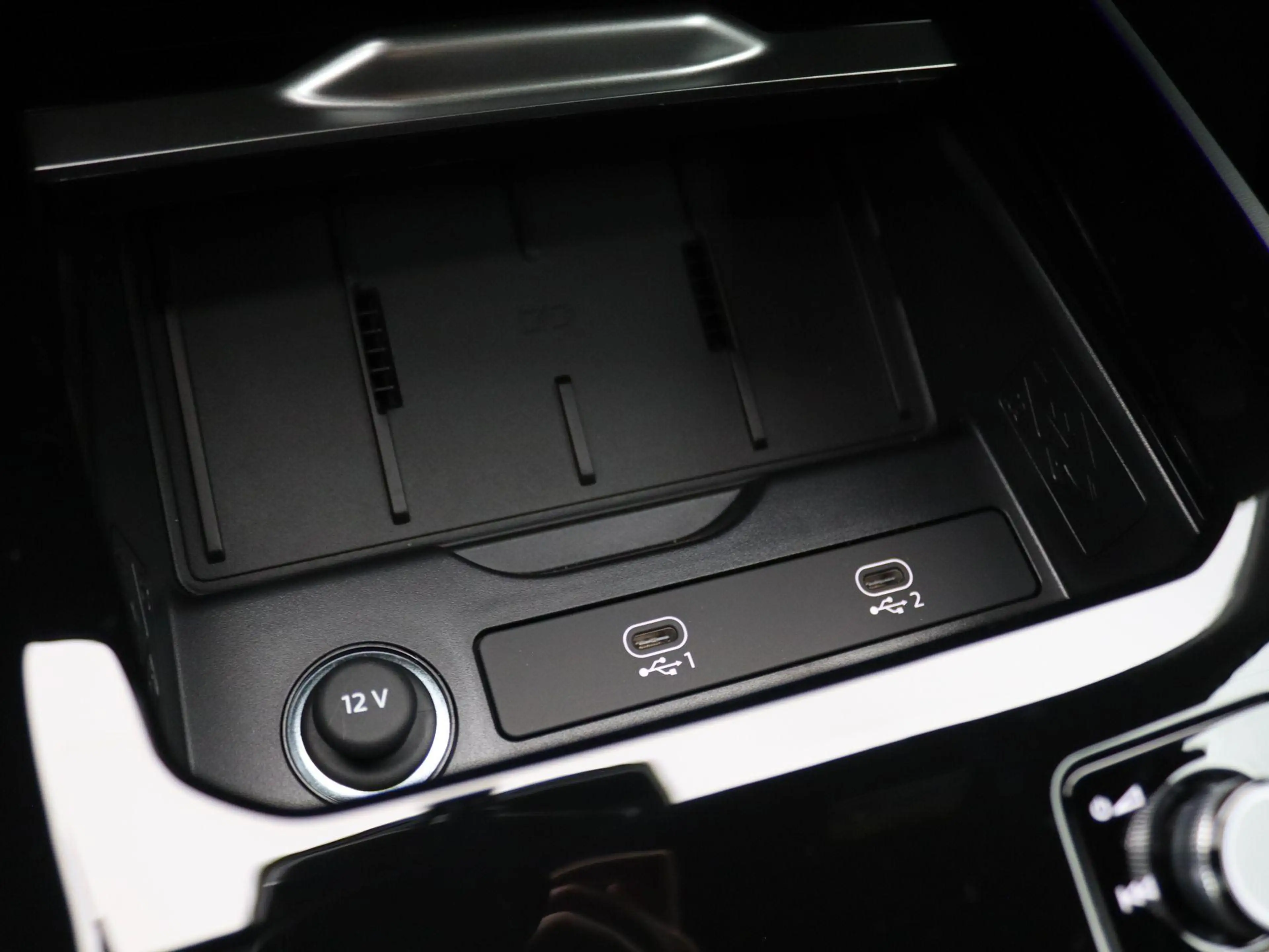 Audi Q3 Sportback 1.5 200kW e-hybrid S edition 272PK S-Tro — photo 42
