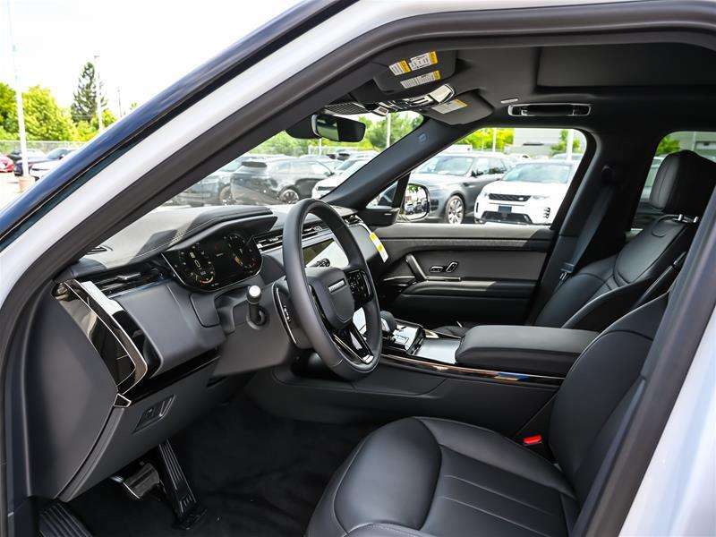 2025 Land Rover Range Rover Sport P400 Dynamic SE thumb 11