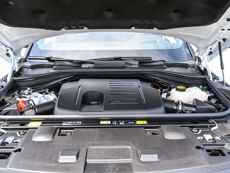 2025 Land Rover Range Rover Sport P400 Dynamic SE thumb 8
