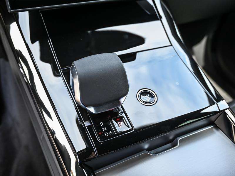 2025 Land Rover Range Rover Sport P400 Dynamic SE thumb 17