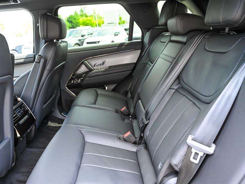 2025 Land Rover Range Rover Sport P400 Dynamic SE thumb 14