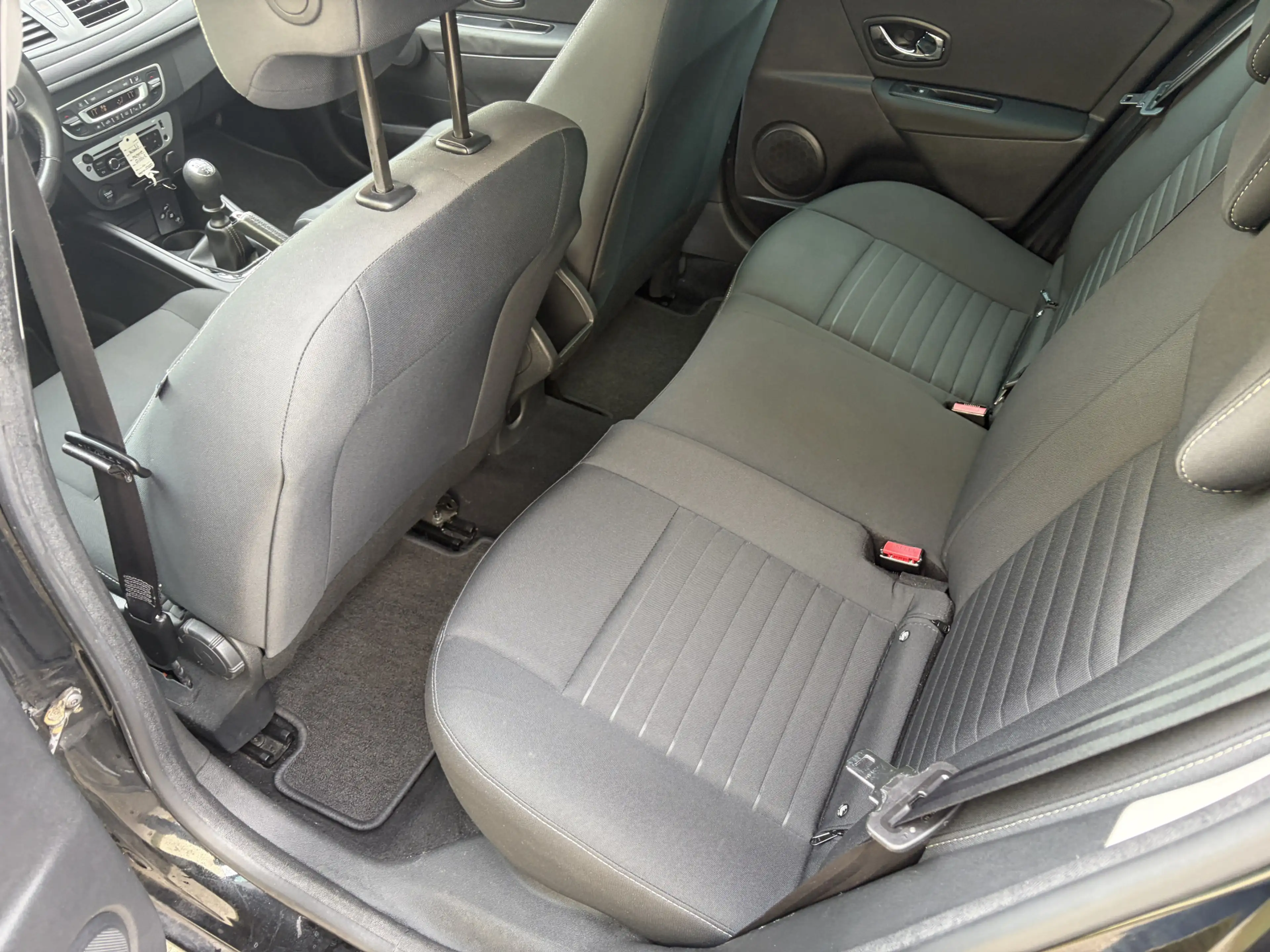 Renault Megane 1.2 TCe Limited / NAVI / AIRCO ECC / CRUISE / 148d — photo 4