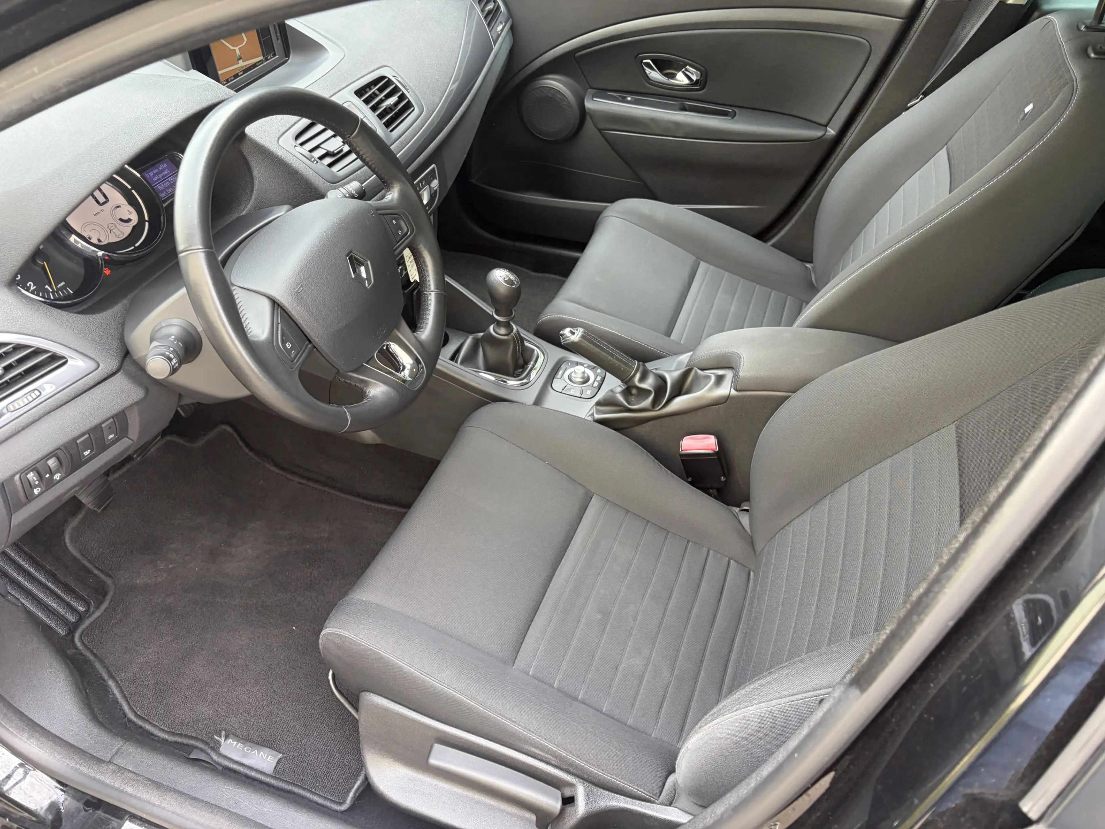 Renault Megane 1.2 TCe Limited / NAVI / AIRCO ECC / CRUISE / 148d — photo 5