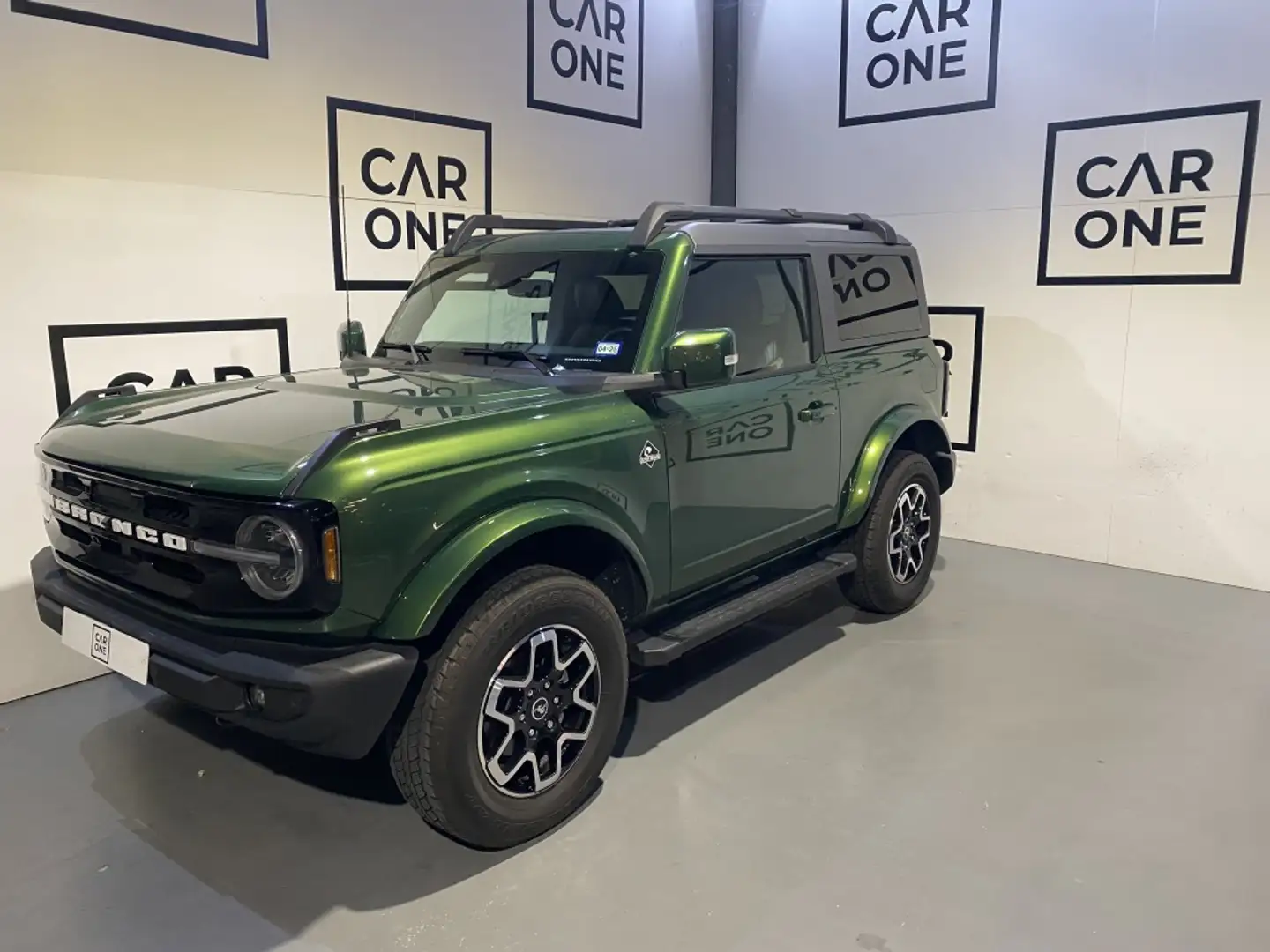Ford Bronco 2.7 EcoBoost V6 Outer Banks 335 Auto Grün - 1