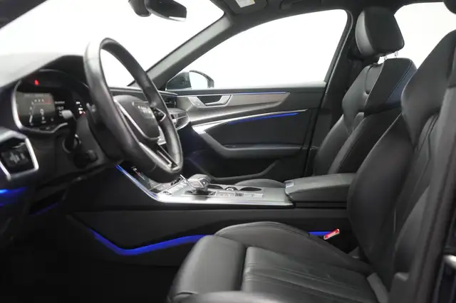 Audi A6 view 9