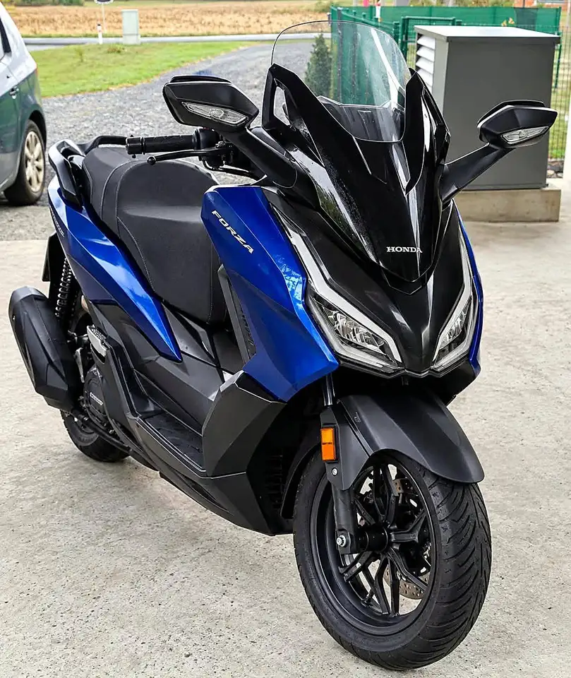 Honda Forza 125