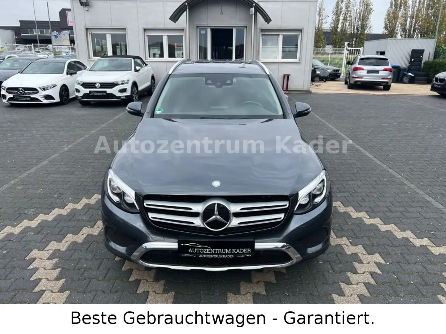 Mercedes-Benz GLC 220 d 4Matic Exclusive*LED*Leder*Navi*AHK*Di Grau - 2