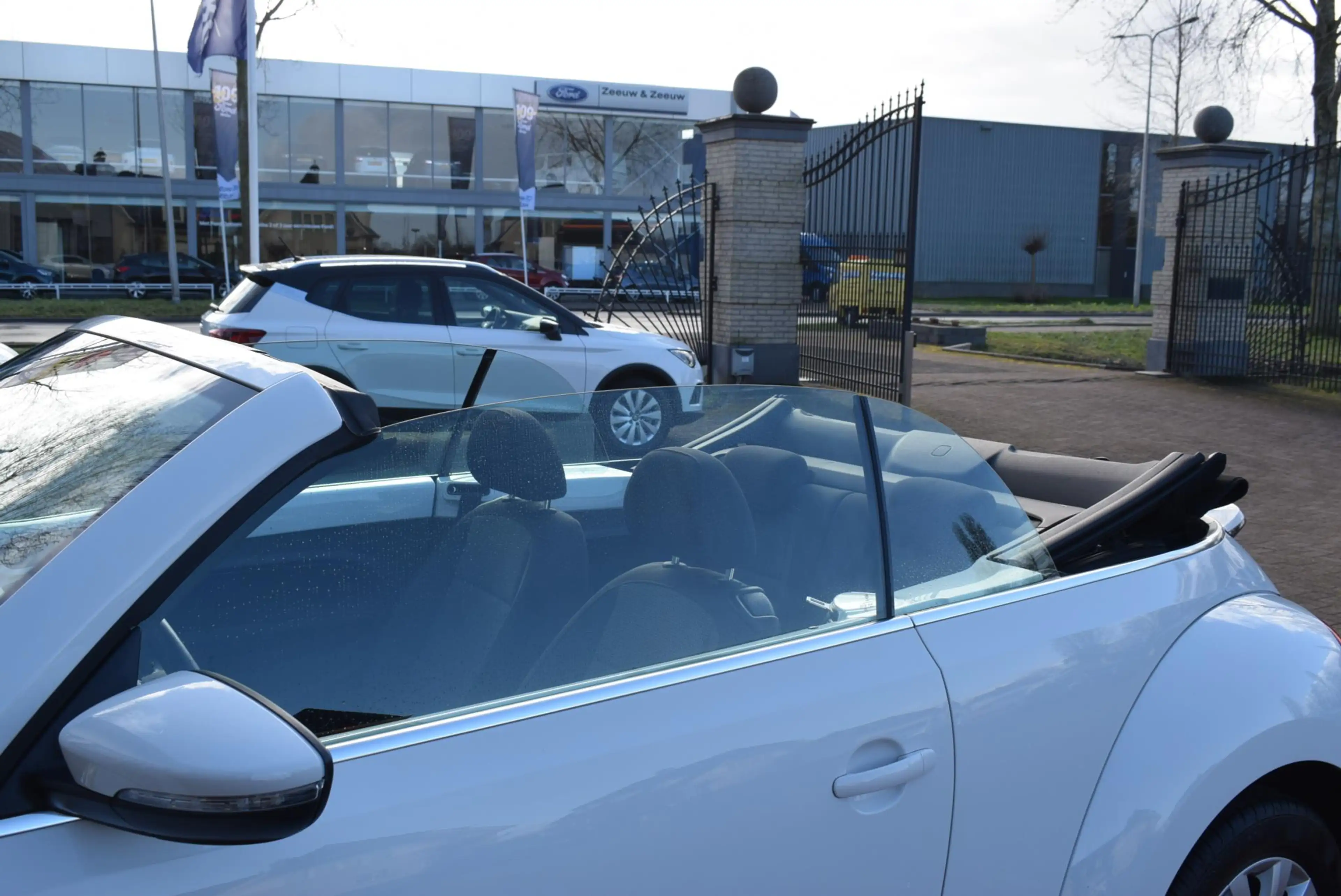 Volkswagen Beetle Cabriolet 1.2 TSI Design BlueMotion Navi Airco Km — photo 15