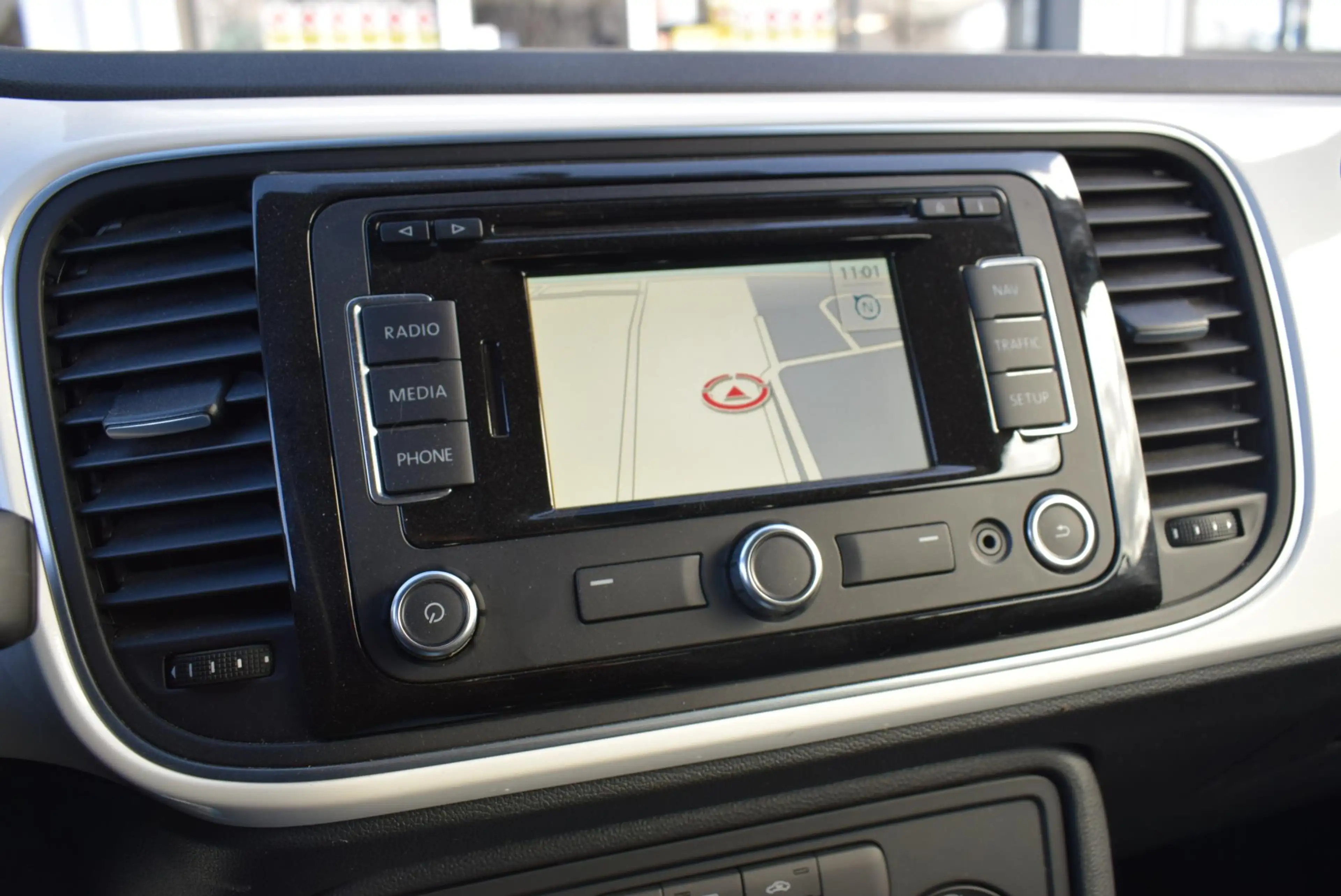 Volkswagen Beetle Cabriolet 1.2 TSI Design BlueMotion Navi Airco Km — photo 13