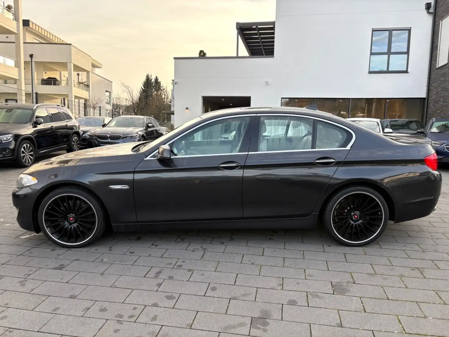 BMW 525 525dA Lim. * 20 ZOLL * LEDER * XENON Gris - 2