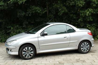 Peugeot 206 CC 1.6-16V APK nieuw!