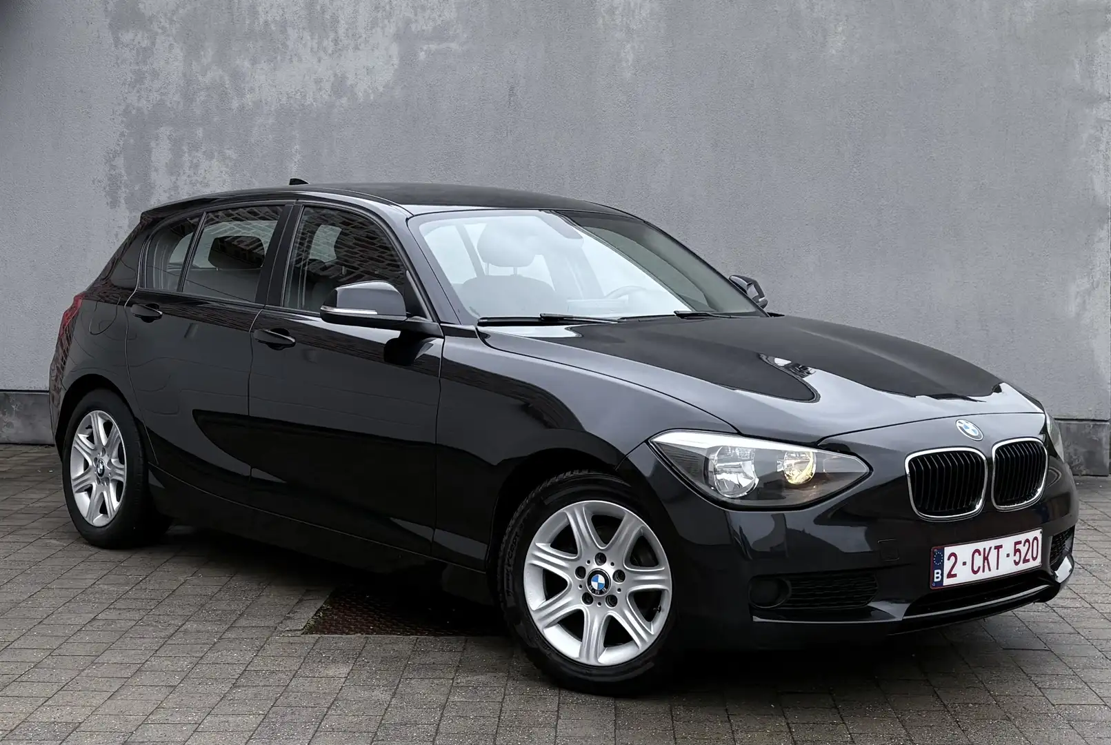 BMW 116 ETAT NEUF ✅ EURO 5 ✅ CT OK ✅ NAVI ✅ Zwart - 1