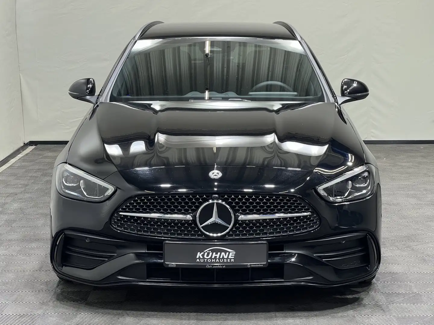 Mercedes-Benz C 200 T AMG Line Night+Distronic+EasyPack+Kamera Schwarz - 2