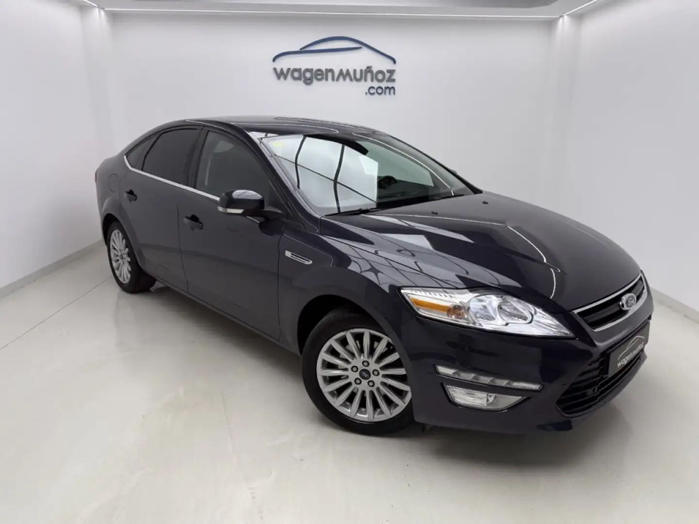 Ford Mondeo 1.6 EcoBoost Auto-S&S Limited Ed. Gris - 2