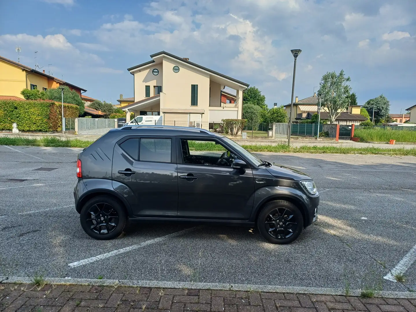 Suzuki Ignis Ignis 1.2h iTop 2wd my19 Grigio - 2