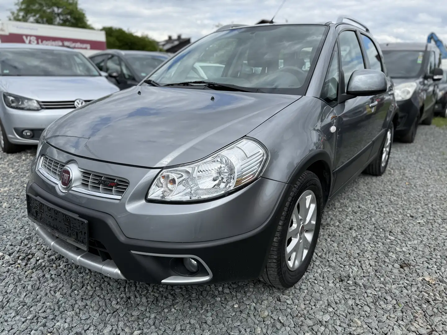 Fiat Sedici 2.0 Multijet 16V Emotion Šedá - 1