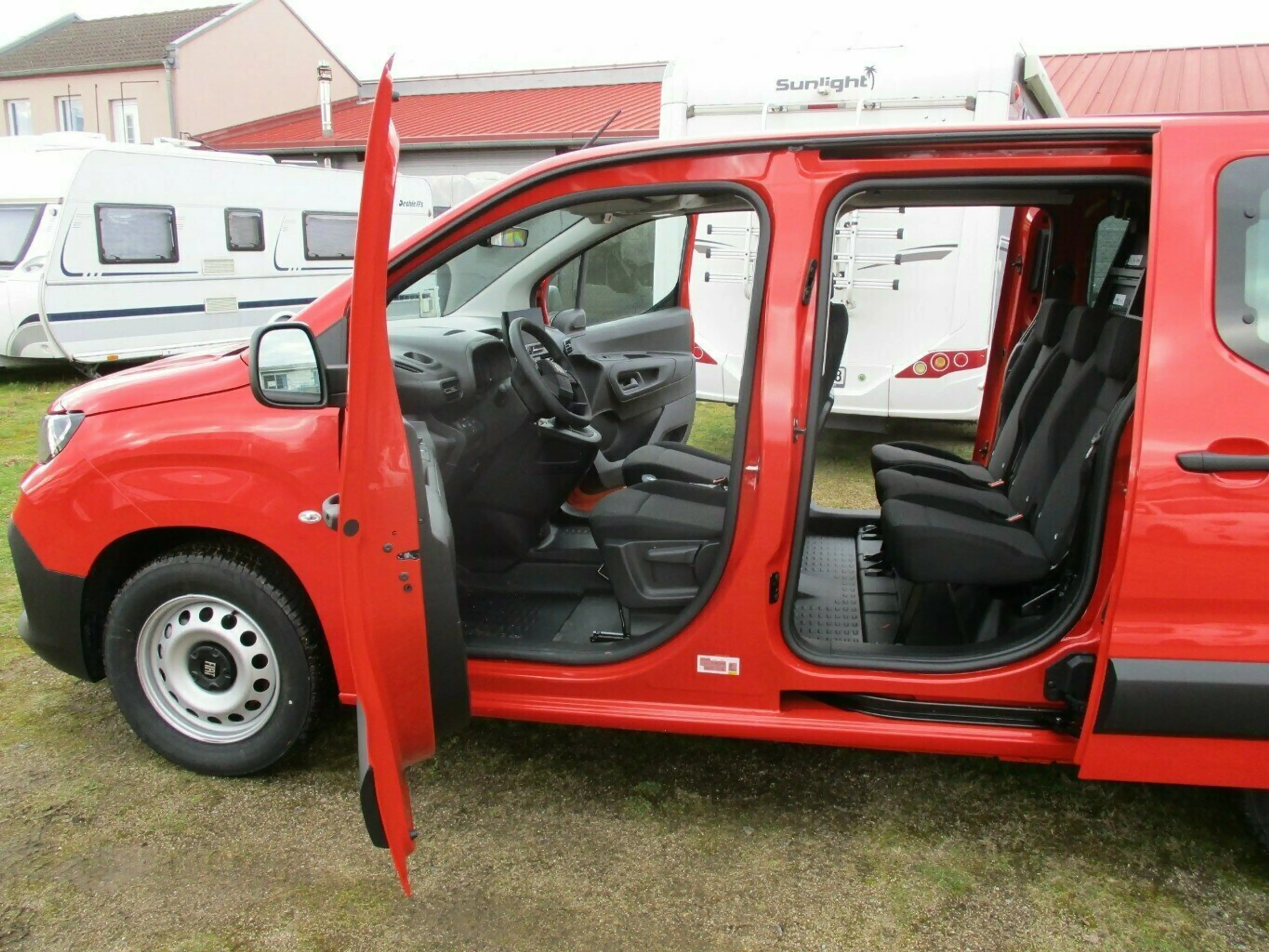 Fiat Doblo XL Multicab 100 1.5 Diesel 75 kW — photo 7