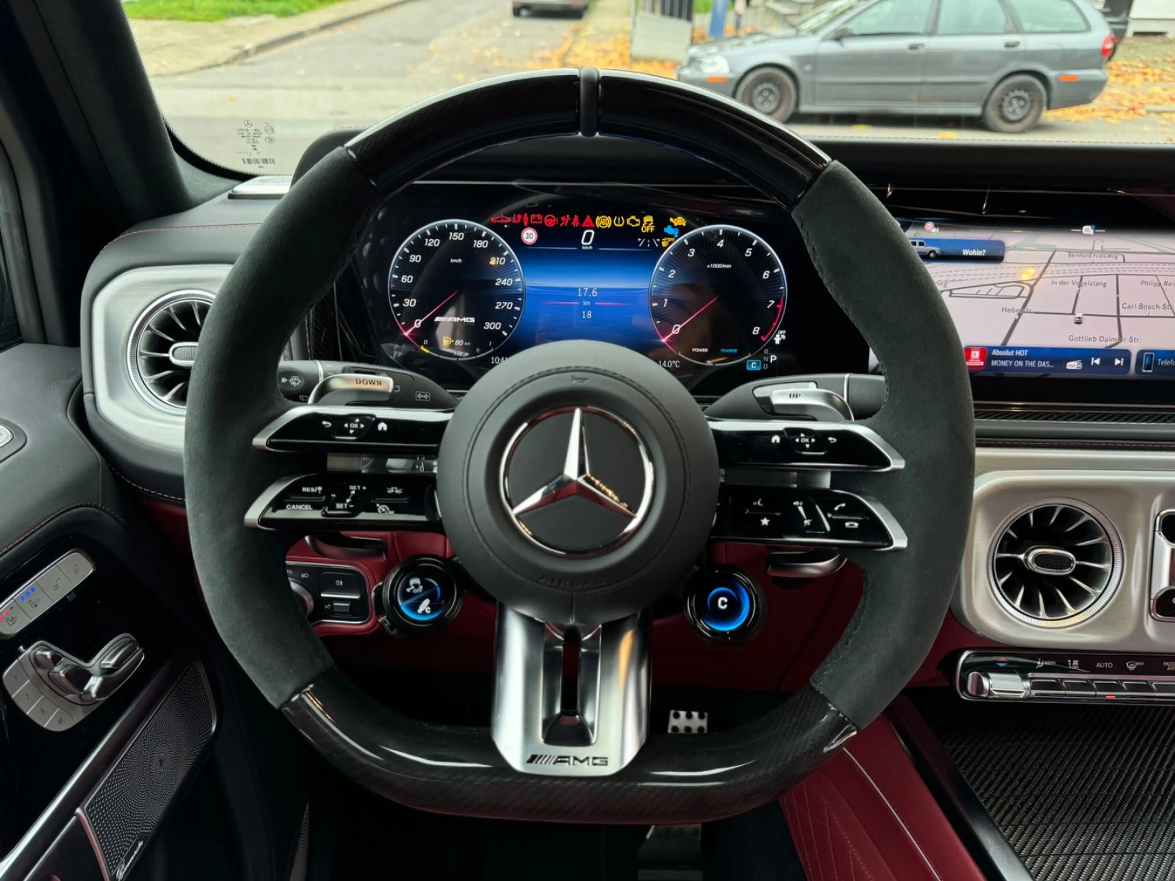 Mercedes-Benz G 63 AMG PY26|ROT|WINTER PACK|CARBON EXTERIOR|ACTIVE RIDE — photo 14