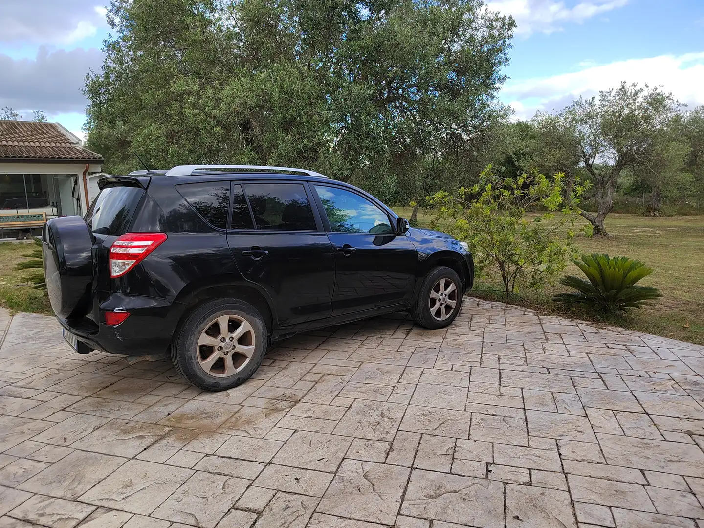 Toyota RAV 4 Rav4 III 2010 RAV4 2.2 d-4d 150cv Nero - 1