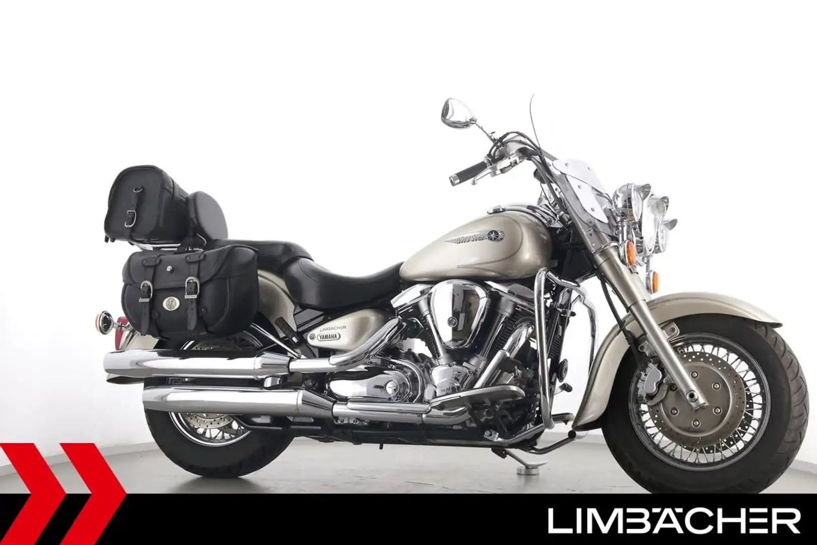 Yamaha XV 1600 WILD STAR - Windschild, Taschen Plateado - 1