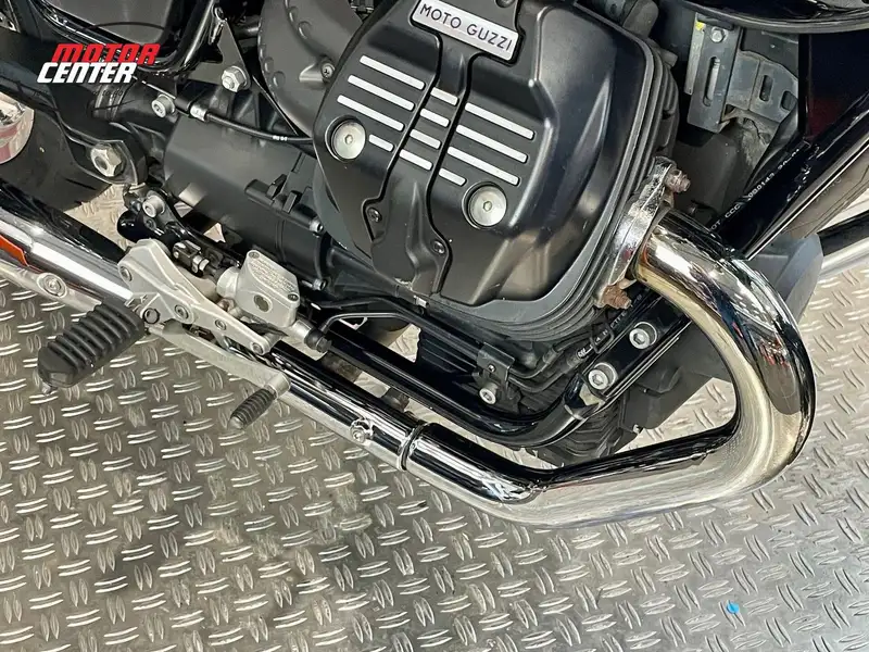 Moto Guzzi V 7 - foto 6