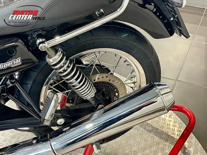 Moto Guzzi V 7 - foto 8