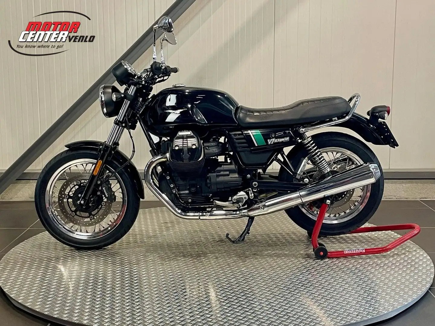 Moto Guzzi V 7 III SPECIAL Nero - 2