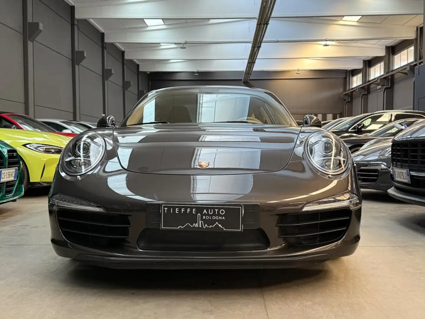 Porsche 911 3.8 Carrera S Coupé Marrone - 2