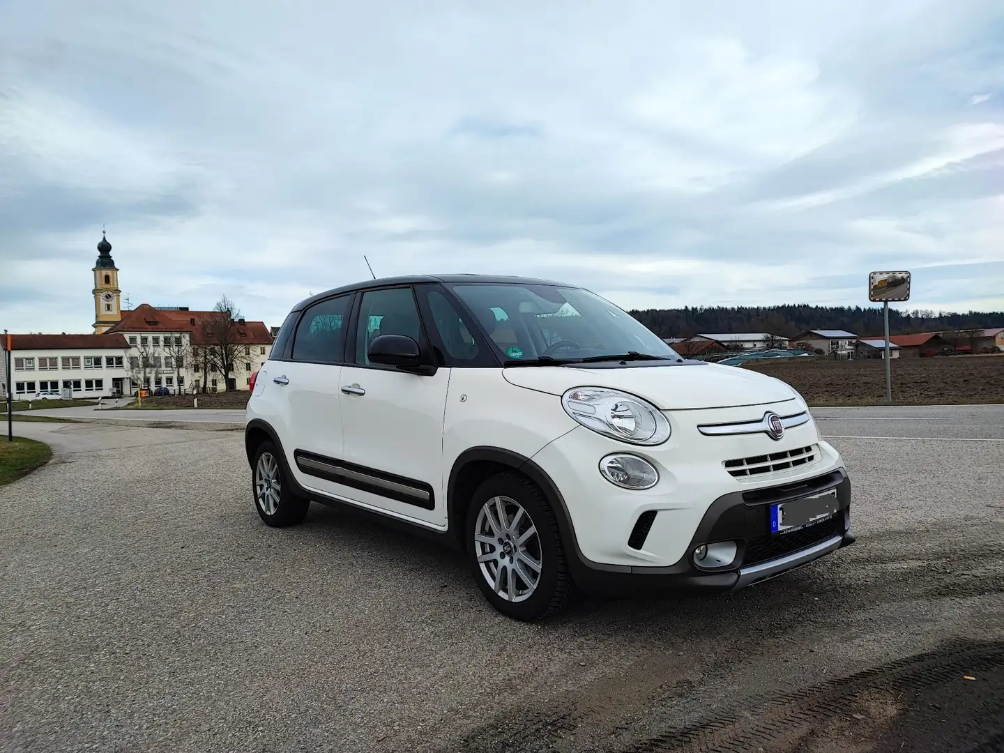 Fiat 500L 1.6 Multijet Start&Stopp Trekking Weiß - 1