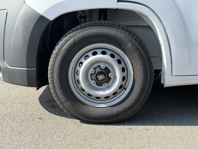 Fiat Ducato view 4