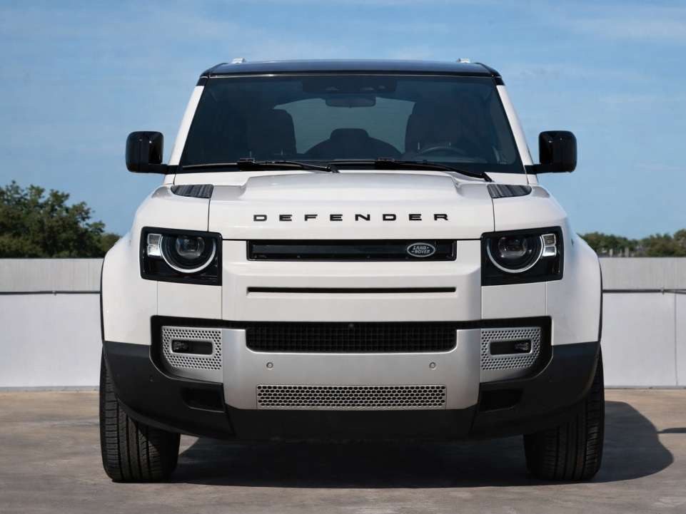 2024 Land Rover Defender P300/5YRS 160KM CPO INCLUDED!!!!!! thumb 7