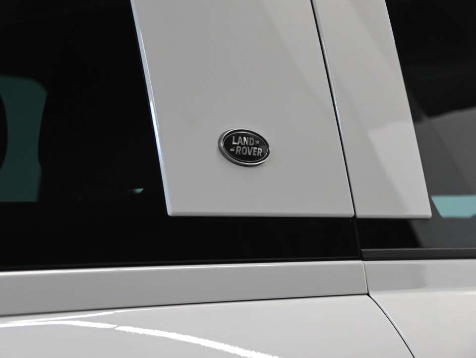 2024 Land Rover Defender P300/5YRS 160KM CPO INCLUDED!!!!!! thumb 26
