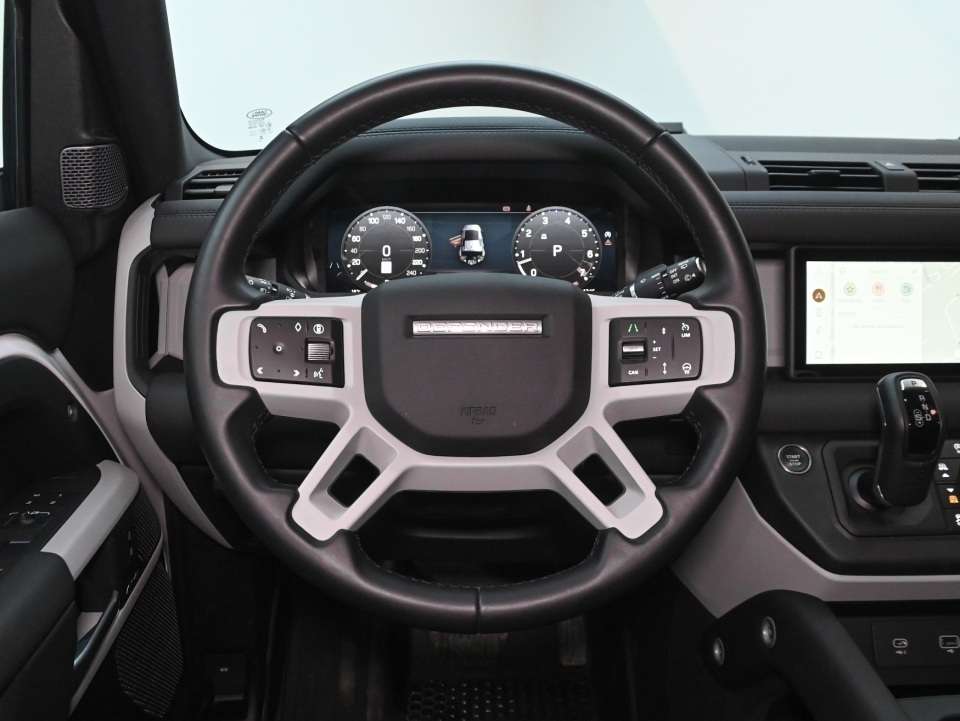 2024 Land Rover Defender P300/5YRS 160KM CPO INCLUDED!!!!!! thumb 17