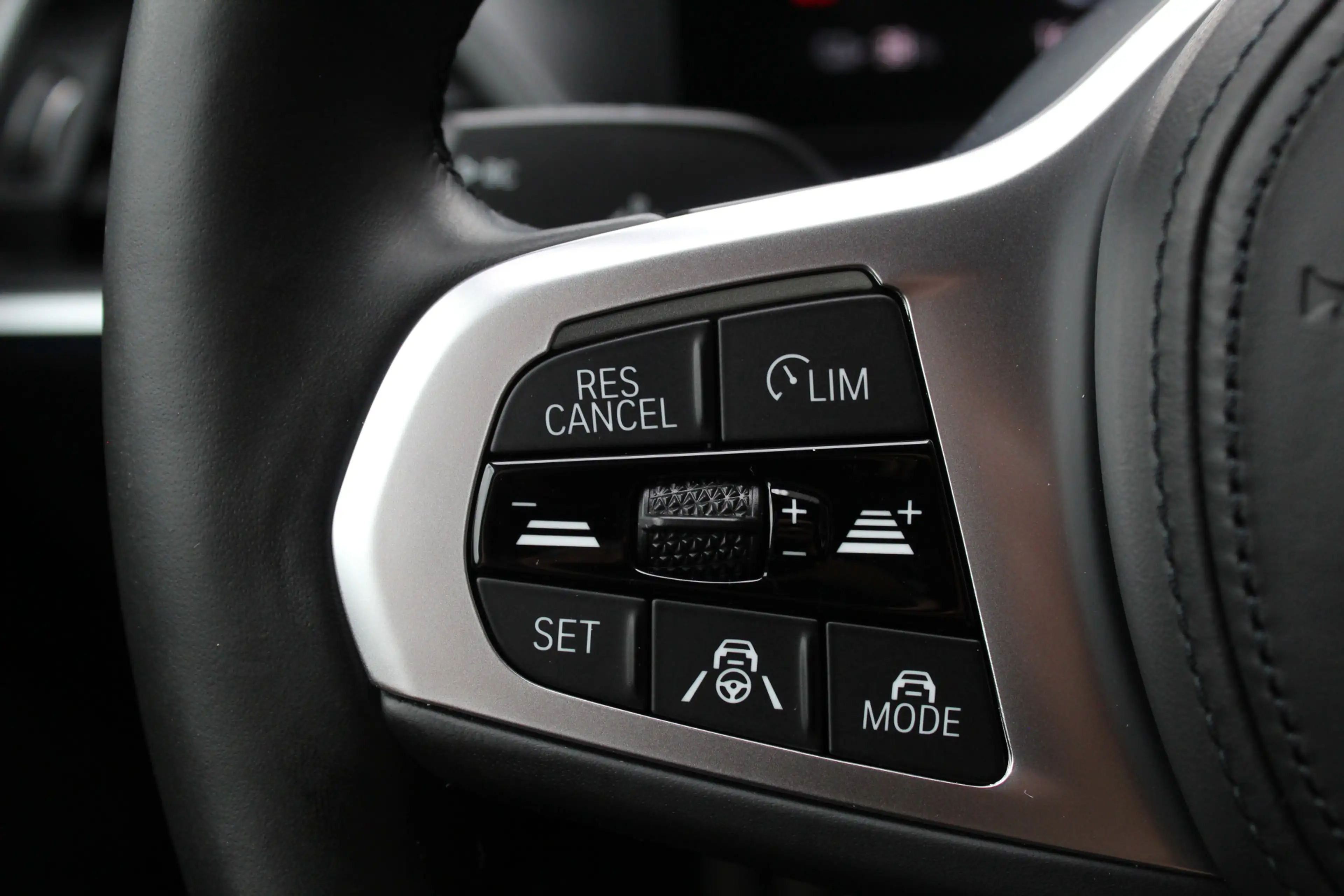 BMW i4 eDrive40 High Executive 84 kWh / Harman Kardon / S — photo 17