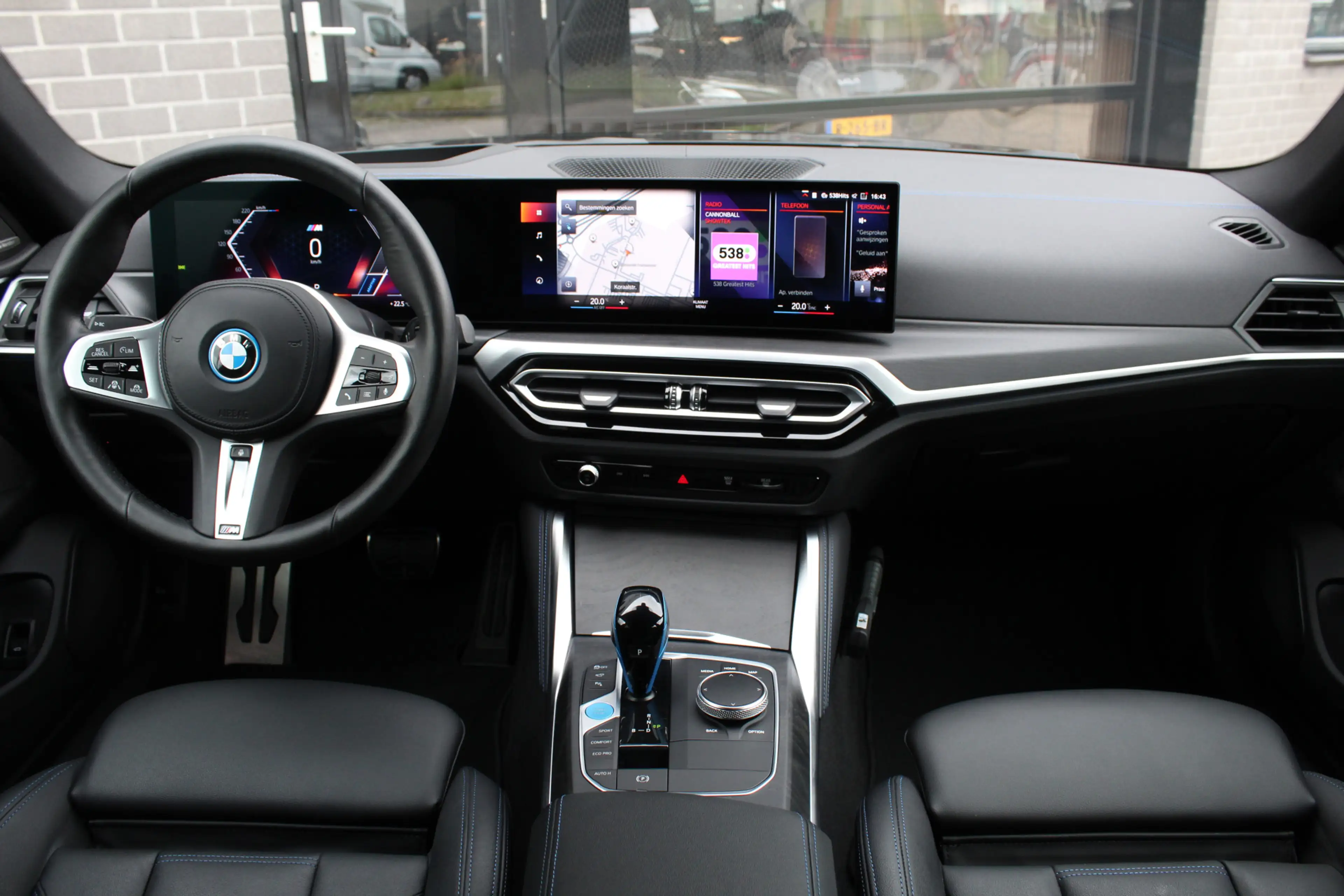 BMW i4 eDrive40 High Executive 84 kWh / Harman Kardon / S — photo 2