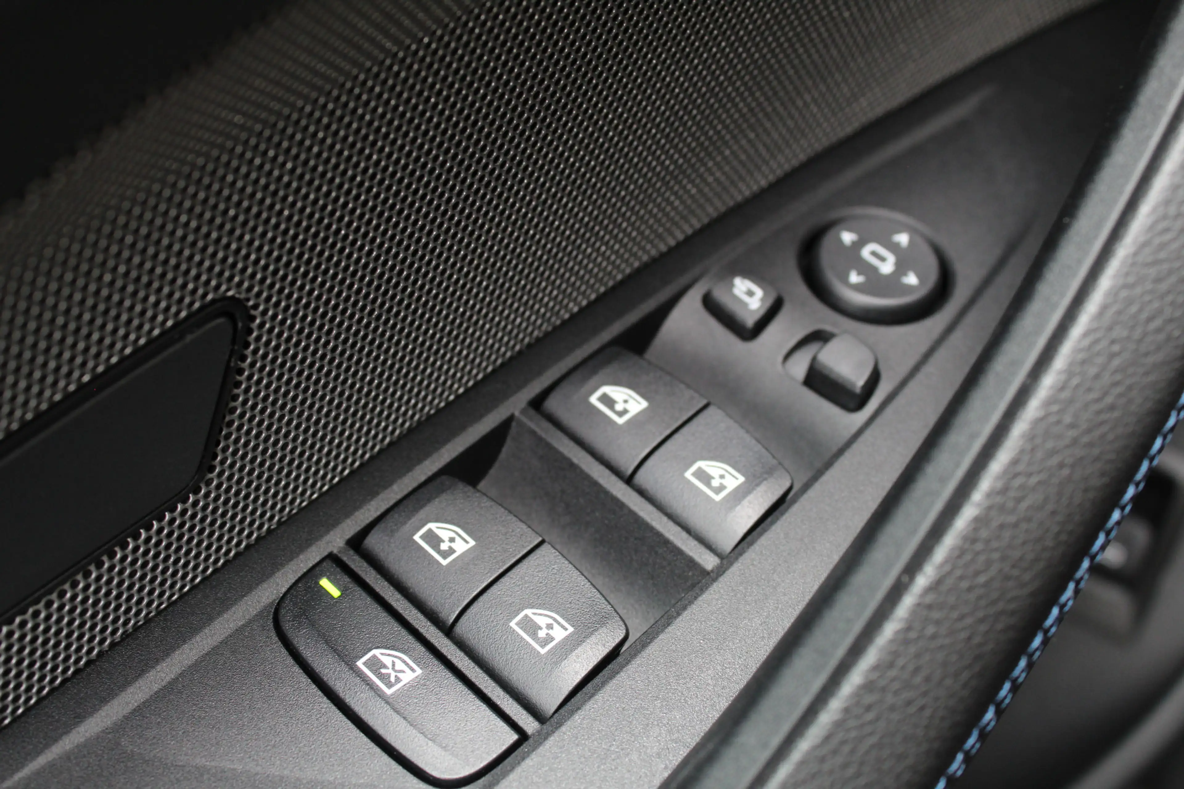 BMW i4 eDrive40 High Executive 84 kWh / Harman Kardon / S — photo 21